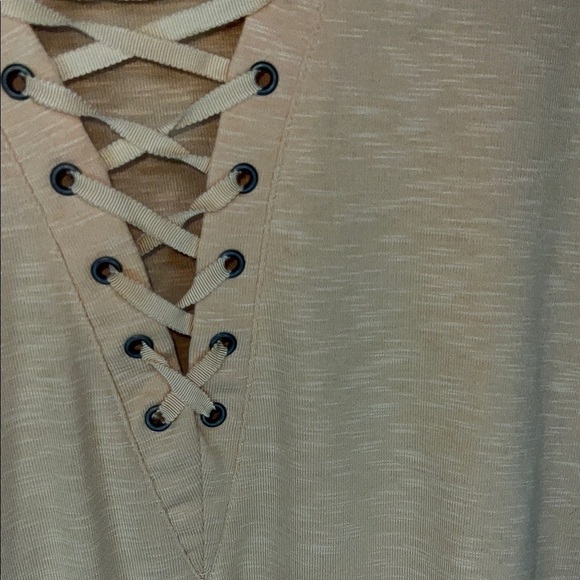 Democracy Mustard Lace-Up Short Sleeve Top - Picture 4 of 5